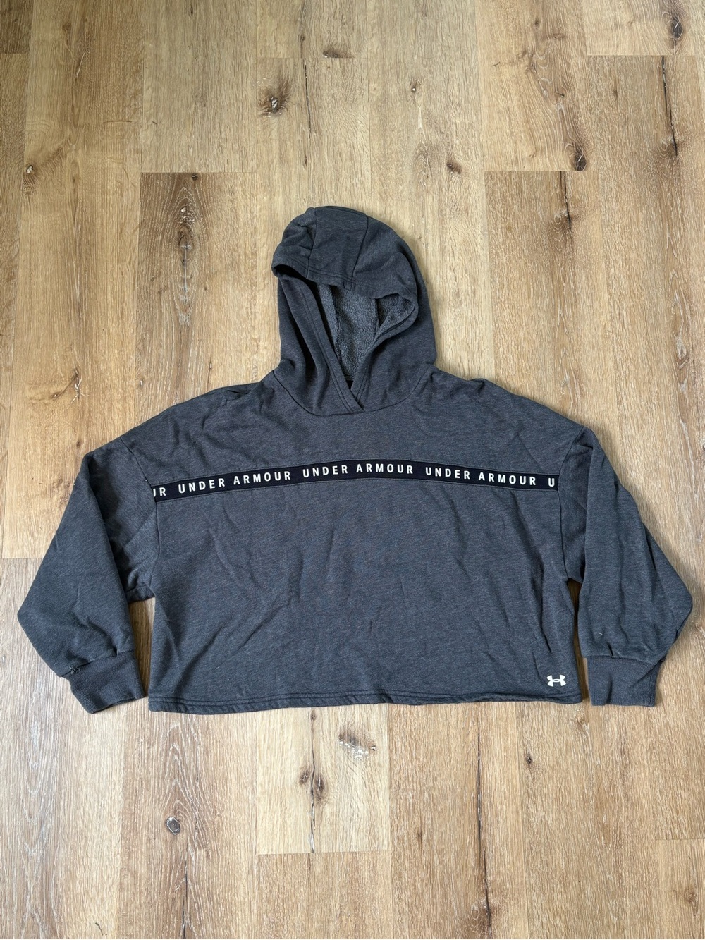 Under Armour Gray Hooded Cropped Sweatshirt